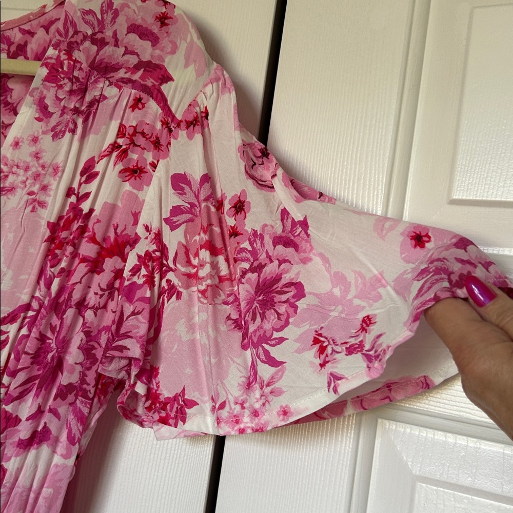 Chic Pink Floral Maxi Dress - Picture 7 of 14